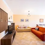 Alfarmar - Pool, Only A Few Minutes Away