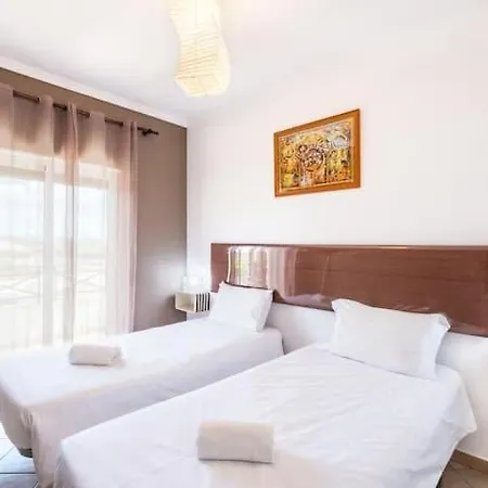 Alfarmar - Pool, Only A Few Minutes Away 公寓 *